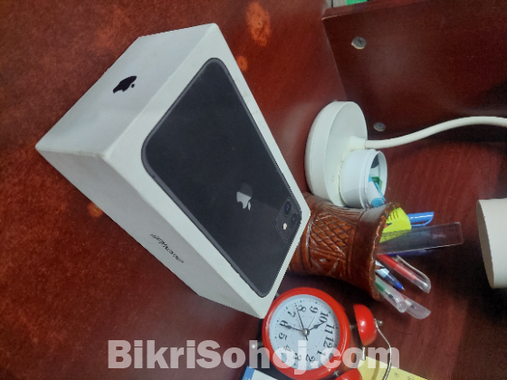 Iphone 11 (128gb) With Box